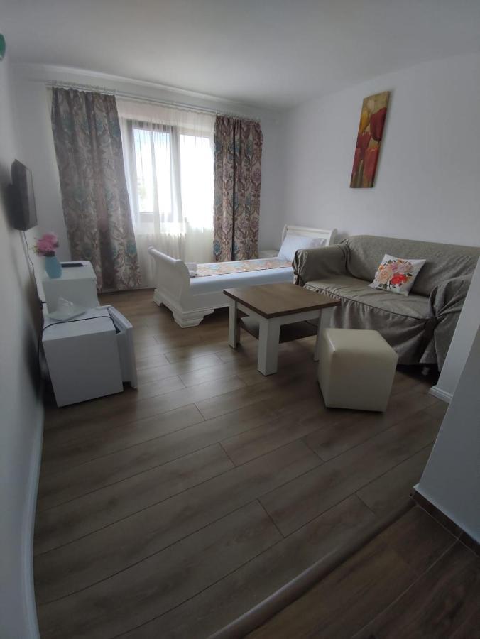 Orăştie Hotel Dacor מראה חיצוני תמונה