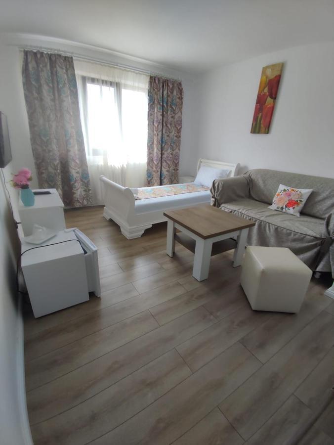Orăştie Hotel Dacor מראה חיצוני תמונה