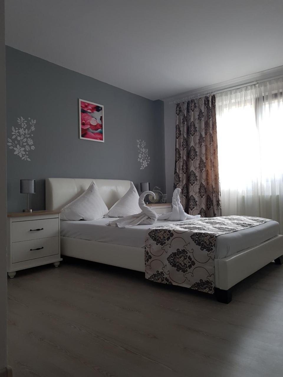 Orăştie Hotel Dacor מראה חיצוני תמונה
